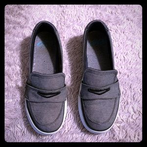 Nike Size 8 loafers